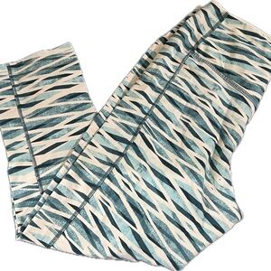 Nike Dri-FIT Teal and White Leggings